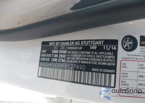 2015 Mercedes-Benz E 250 Bluetec z USA, uszkodzony, nr VIN WDDHF0EB9FB127490